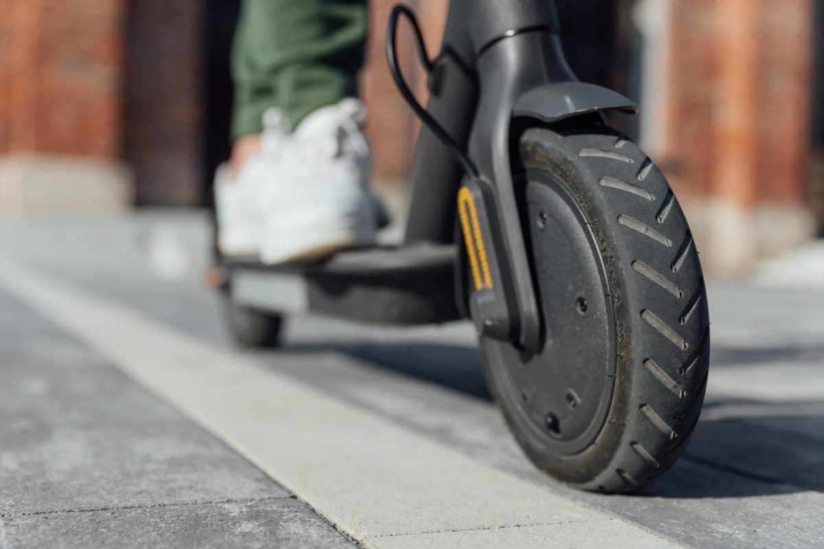 Comment débrider une trottinette électrique