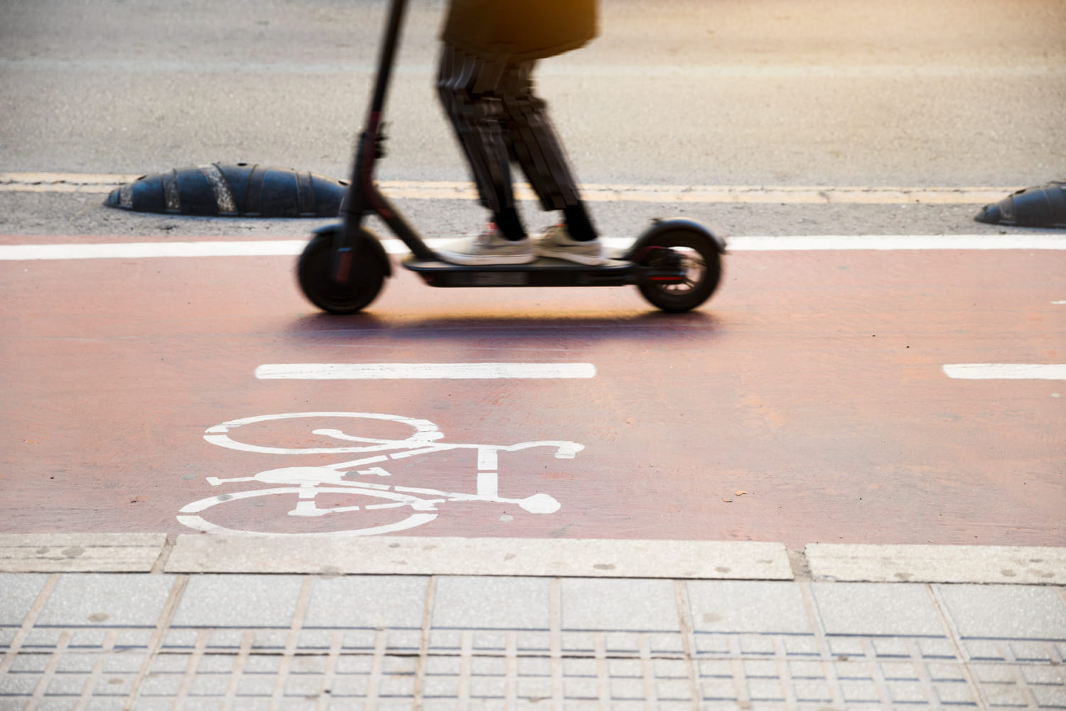 Récapitulatif de quelques règles à respecter lorsque l’on roule à trottinette électrique 